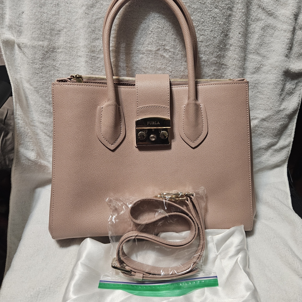 Furla Pink Leather Handbag